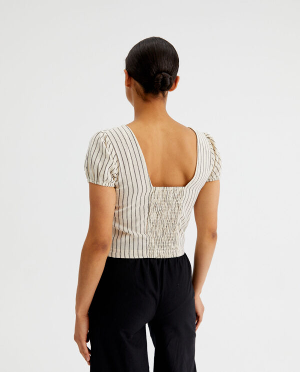 Stripe print crop top with knot