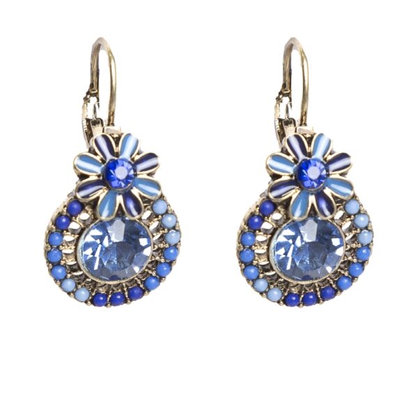 Middle earring