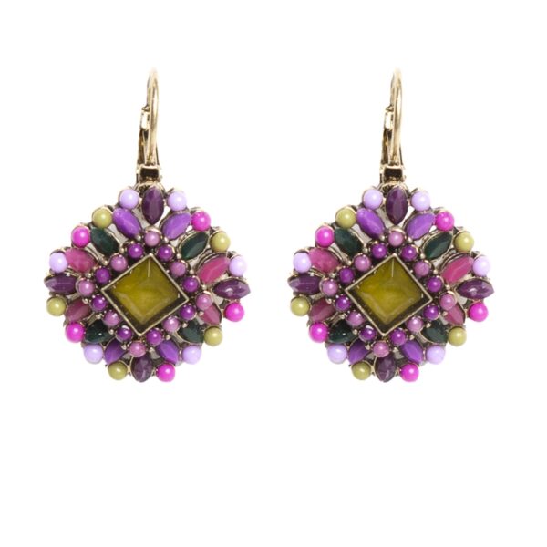 Middle earring