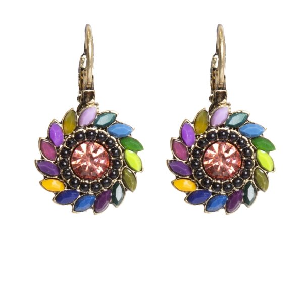 Middle earring