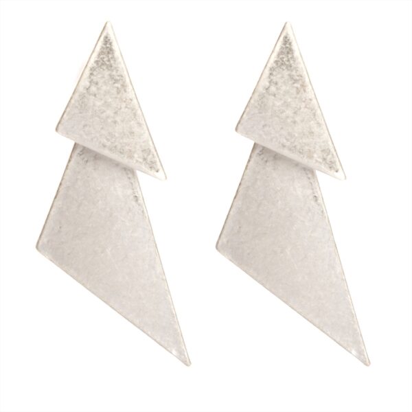 Middle earring