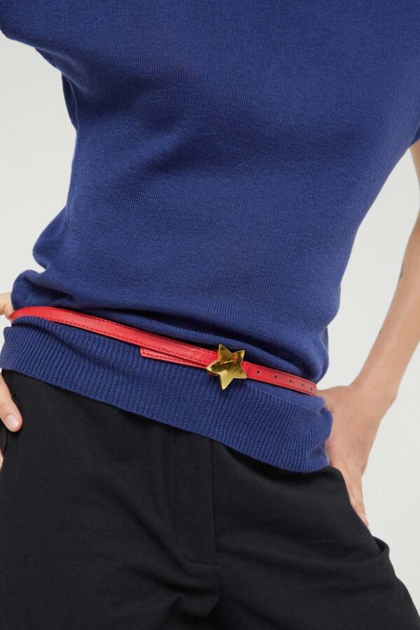 Red star belt