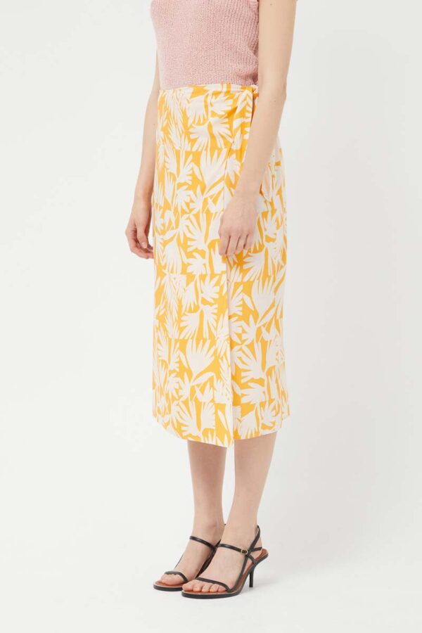 Yellow maxi skirt