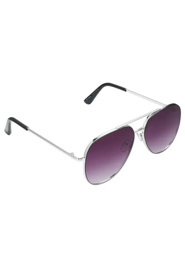 Pilot sunglasses