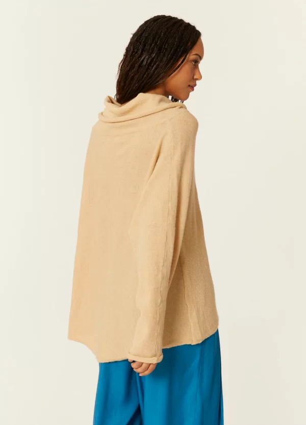 JERSEY CUELLO AMPLIO CREMA