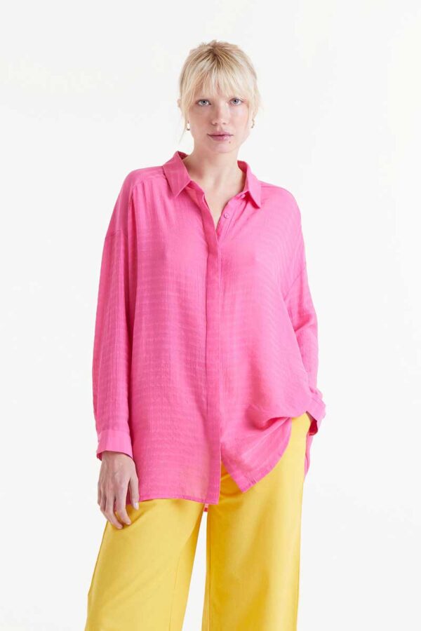 Pink fluid oversize shirt
