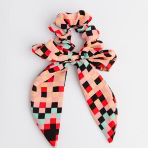 PIXEL SCRUNCHIE