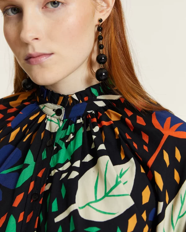 GARDEN HIGH NECK BLOUSE