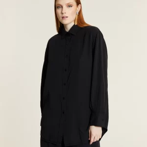 CAMISA LARGA TENCEL NEGRA