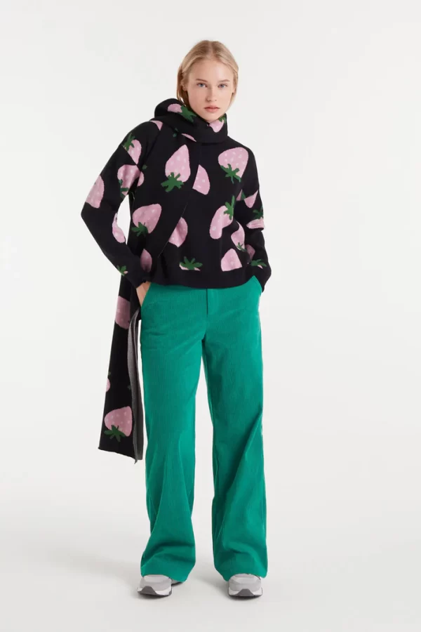 Jacquard knit sweater with Morango print