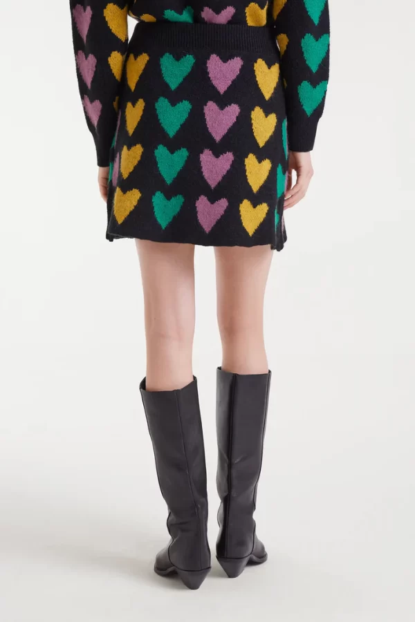 Short jacquard knit skirt with Cupid lines print