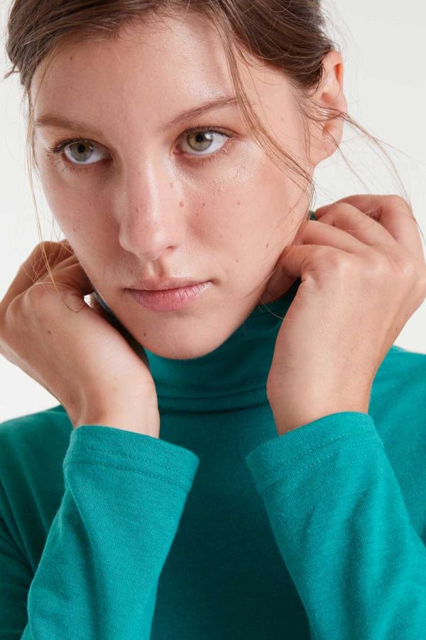 Verde turtleneck