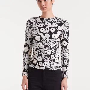 Long-sleeved T-shirt with Tofu print