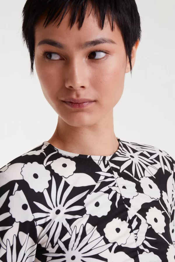 Long-sleeved T-shirt with Tofu print