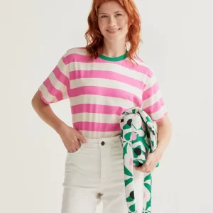 T-shirt with pink and white striped print