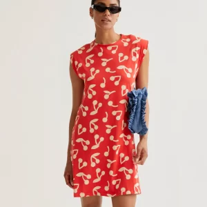 Short dress with burgundy red print